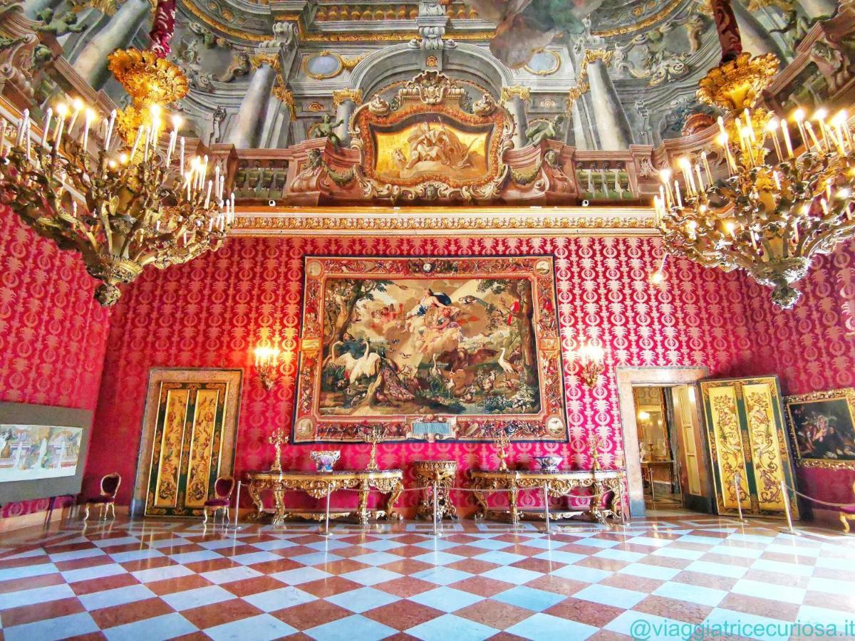 Апартаменты Napoli Sottosopra Chiaia Экстерьер фото